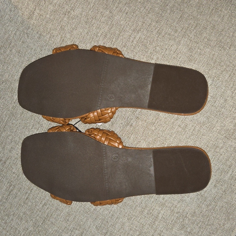 Serra Braided Tan Women's Sandals - Picture 4 of 4